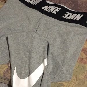 Nike leggings